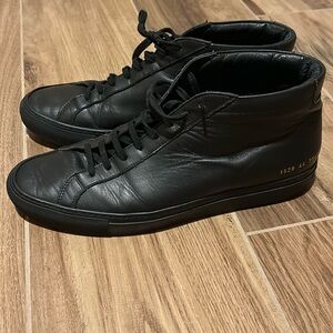 Common projects sneakers